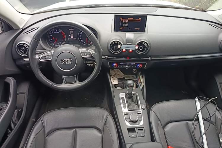 Used Audi A3 2015 Sportback 35 TFSI Millionth Anniversary Comfort Model Center Console