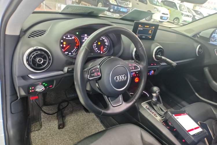 Used Audi A3 2015 Sportback 35 TFSI Millionth Anniversary Comfort Model Center Console