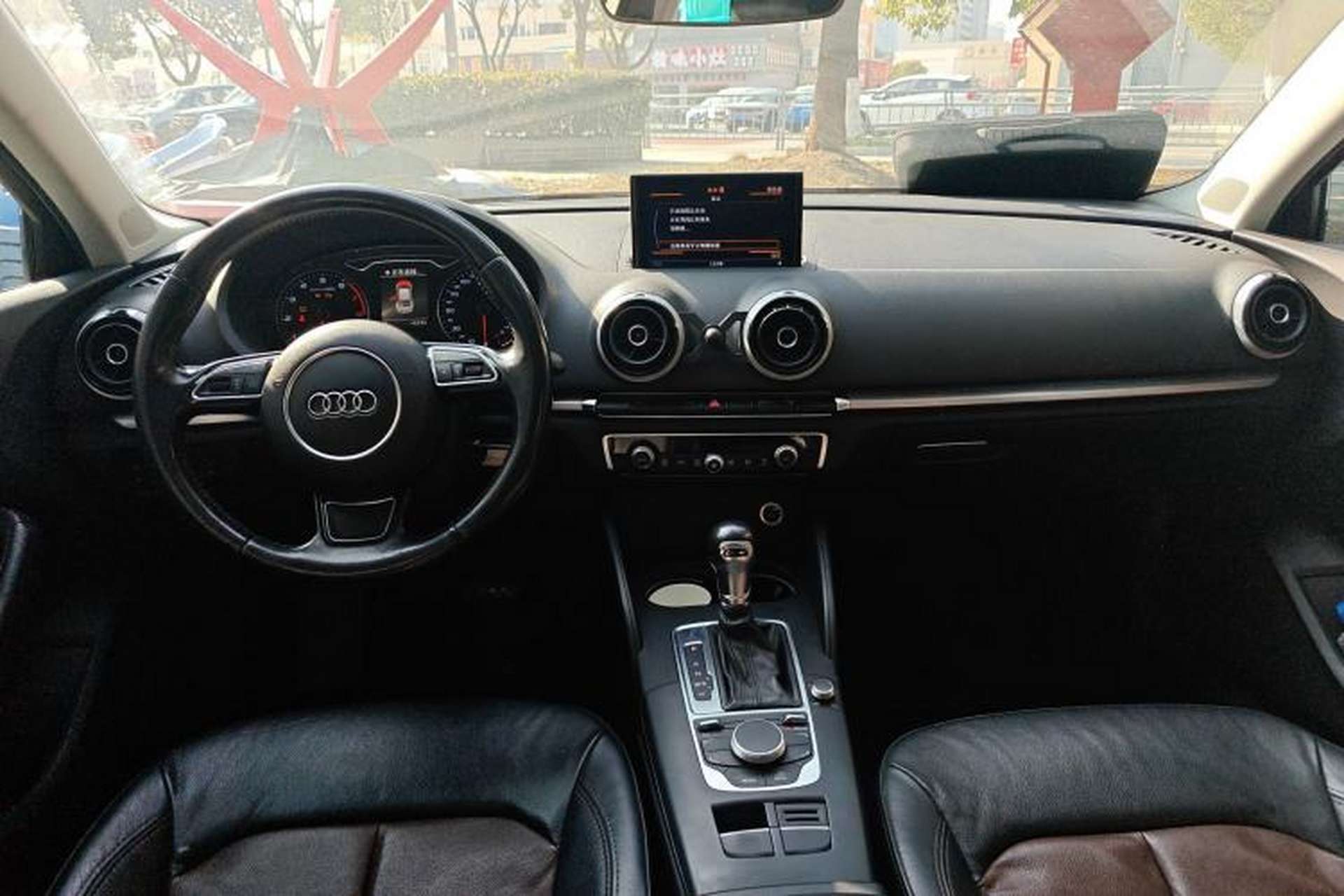 Used Audi A3 2015 Limousine 40 TFSI Automatic Comfort Model Center Console