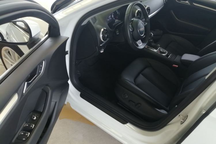 Used Audi A3 2015 Limousine 35 TFSI Millionth Anniversary Comfort Model Driver Seat