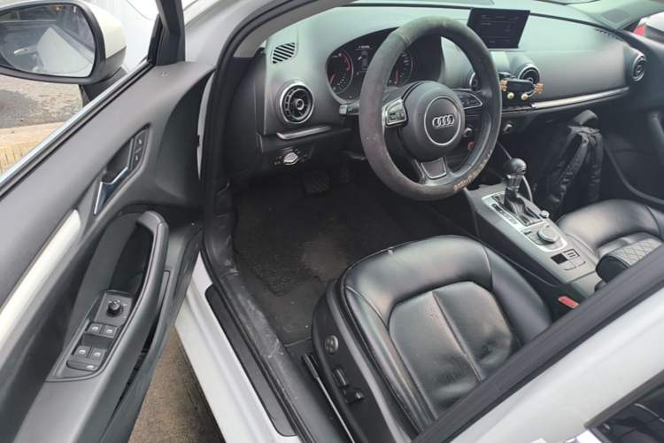 Used Audi A3 2015 Limousine 35 TFSI Millionth Anniversary Intelligent Leading Model Driver Seat