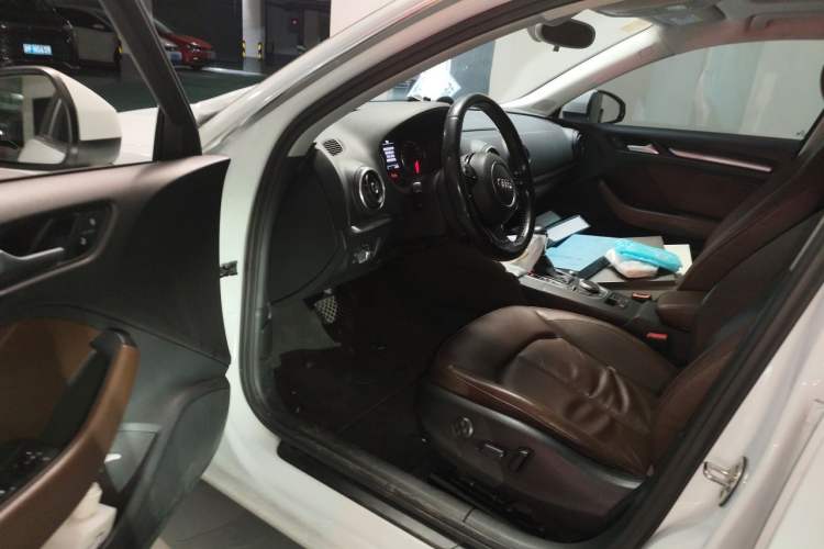 Used Audi A3 2015 Sportback 35 TFSI Millionth Anniversary Comfort Model Driver Seat