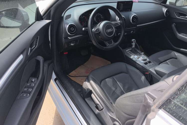 Used Audi A3 2015 Cabriolet 40 TFSI Driver Seat