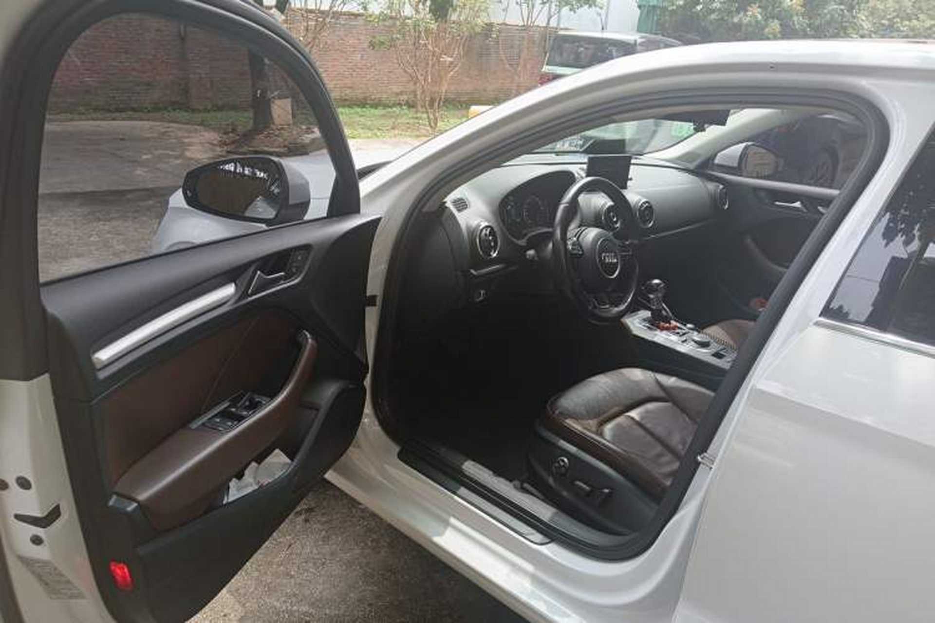 Used Audi A3 2015 Limousine 35 TFSI Millionth Anniversary Comfort Model Driver Seat