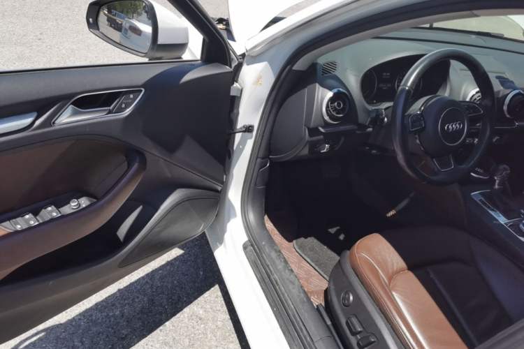 Used Audi A3 2015 Sportback 35 TFSI Millionth Anniversary Comfort Model Driver Seat