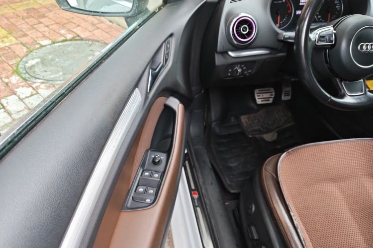 Used Audi A3 2015 Limousine 35 TFSI Millionth Anniversary Comfort Model Driver Seat