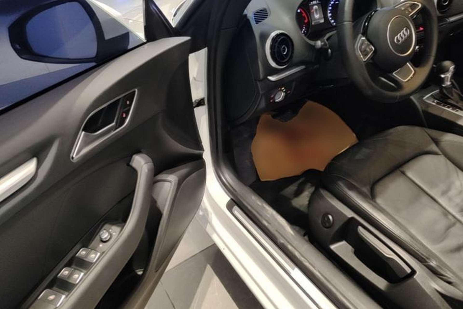 Used Audi A3 2015 Cabriolet 40 TFSI Driver Seat