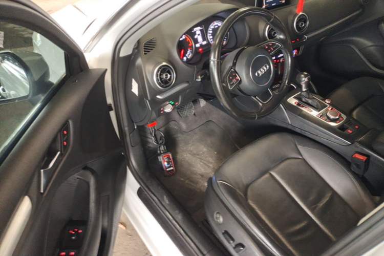 Used Audi A3 2015 Sportback 35 TFSI Millionth Anniversary Comfort Model Driver Seat
