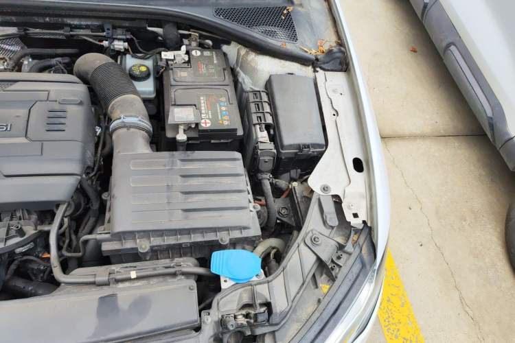 Used Audi A3 2015 Sportback 45 TFSI S line sports model Engine Bay Left
