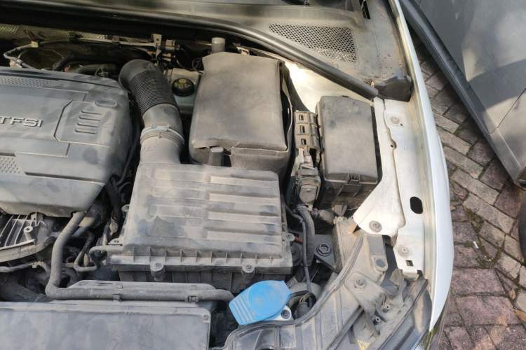 Used Audi A3 2015 Limousine 40 TFSI Automatic Comfort Model Engine Bay Left