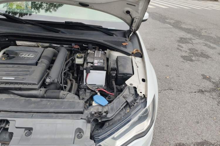Used Audi A3 2015 Limousine 35 TFSI Millionth Anniversary Comfort Model Engine Bay Left