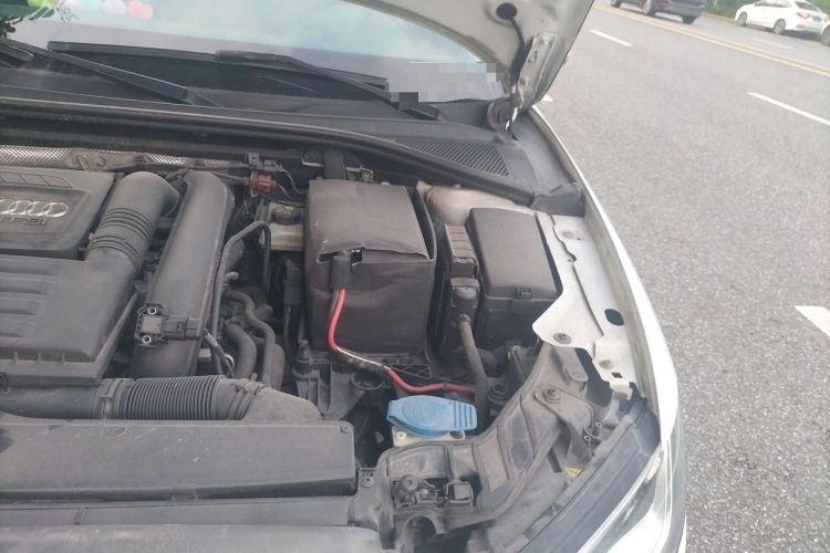 Used Audi A3 2015 Limousine 35 TFSI Millionth Anniversary Comfort Model Engine Bay Left
