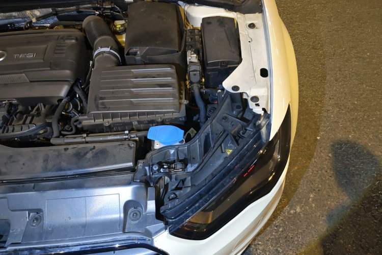 Used Audi A3 2015 Cabriolet 40 TFSI Engine Bay Left