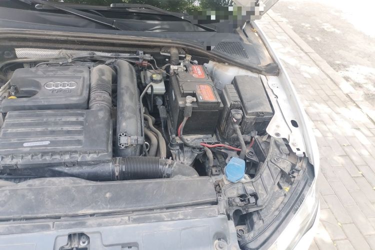 Used Audi A3 2015 Sportback 35 TFSI Millionth Anniversary Comfort Model Engine Bay Left