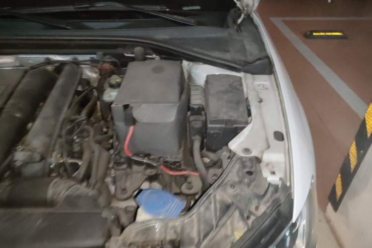 Used Audi A3 2015 Sportback 35 TFSI Millionth Anniversary Comfort Model Engine Bay Left