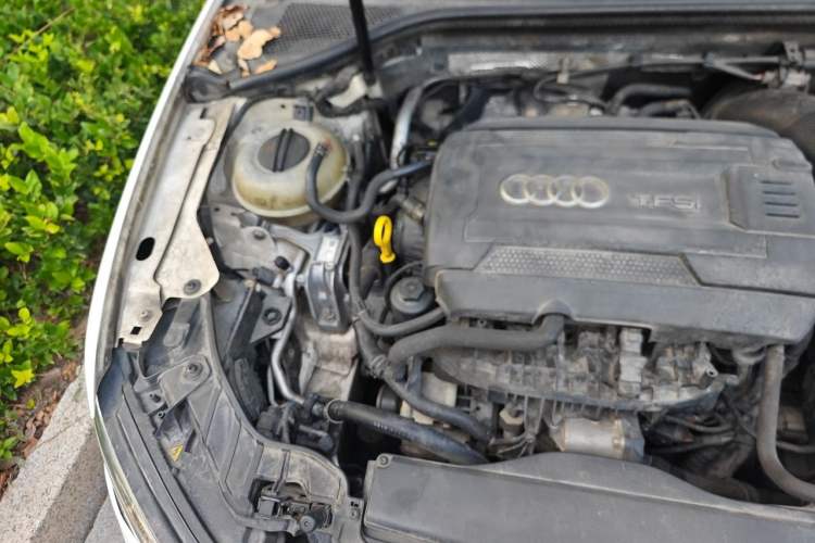 Used Audi A3 2015 Sportback 45 TFSI S line sports model Engine Bay Right