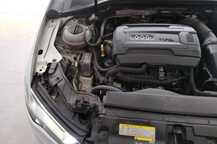 Used Audi A3 2015 Sportback 45 TFSI S line sports model Engine Bay Right