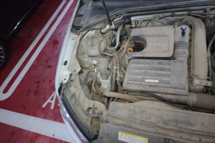 Used Audi A3 2015 Limousine 35 TFSI Millionth Anniversary Comfort Model Engine Bay Right