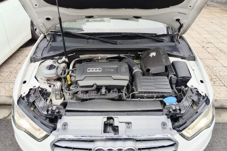 Used Audi A3 2015 Cabriolet 40 TFSI Engine Bay