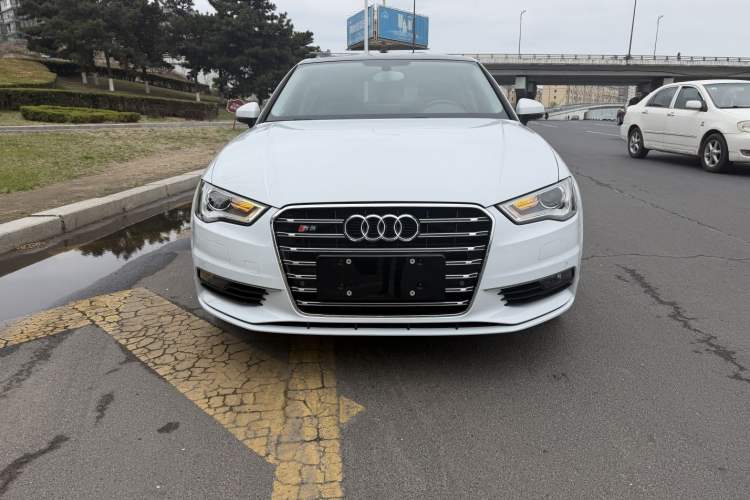 Used Audi A3 2015 Limousine 40 TFSI Automatic Comfort Model Exterior 1