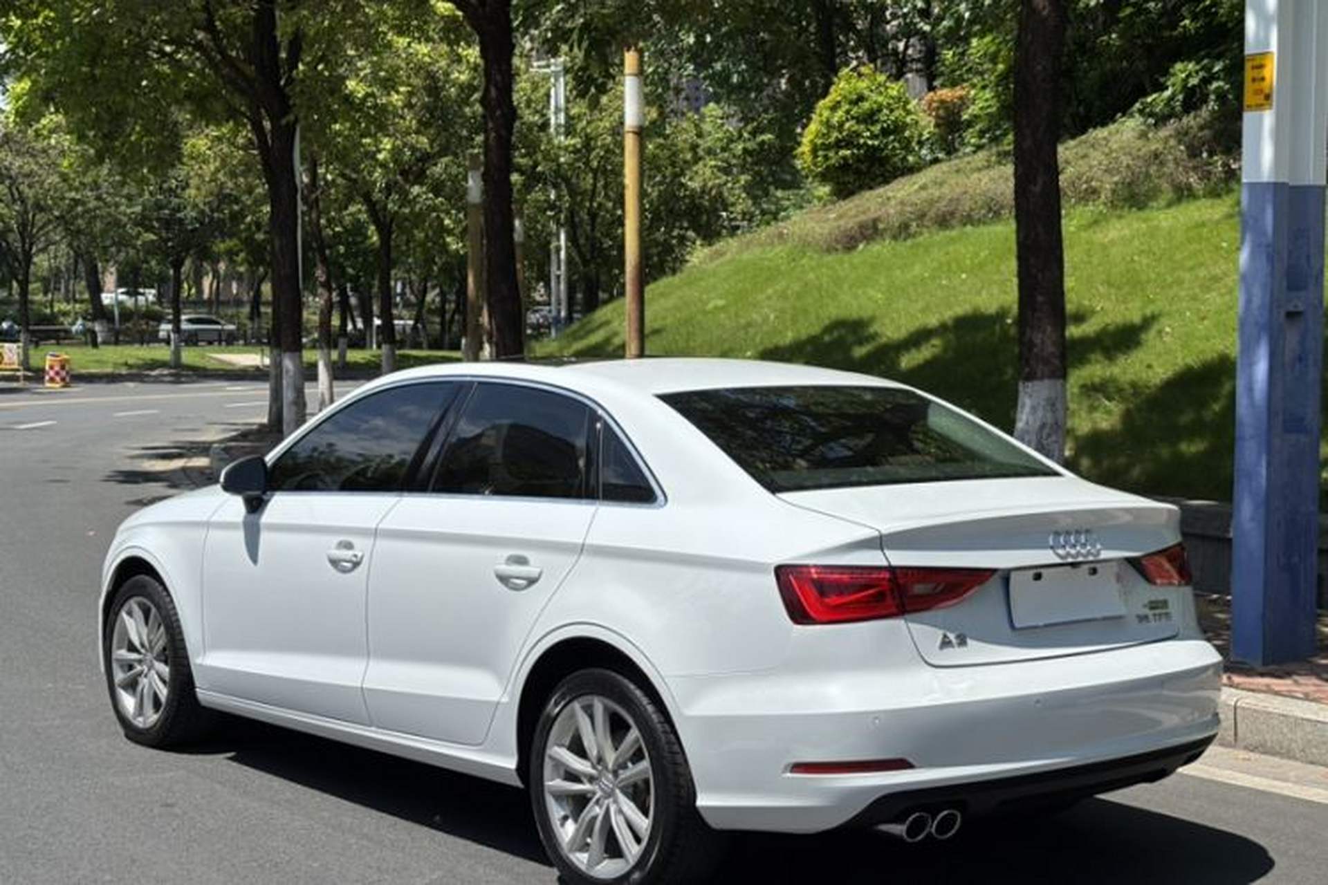 Used Audi A3 2015 Limousine 35 TFSI Millionth Anniversary Comfort Model Exterior 10