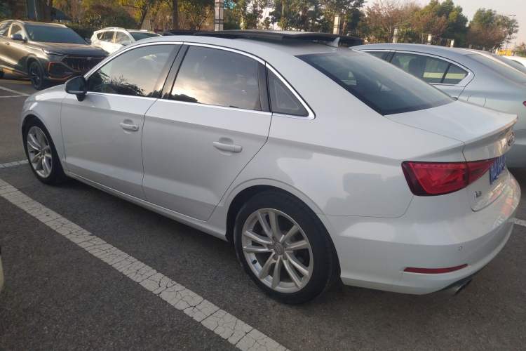 Used Audi A3 2015 Limousine 40 TFSI Automatic Comfort Model Exterior 3