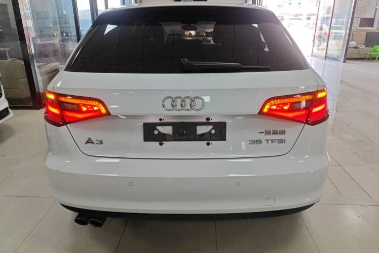 Used Audi A3 2015 Sportback 35 TFSI Millionth Anniversary Comfort Model Exterior 4