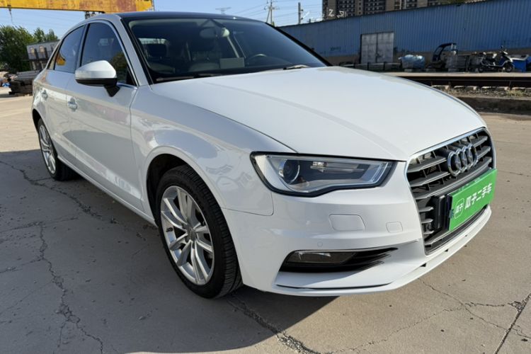 Used Audi A3 2015 Limousine 35 TFSI Millionth Anniversary Comfort Model Exterior 5