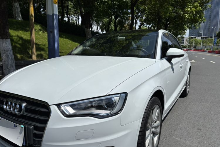 Used Audi A3 2015 Limousine 35 TFSI Millionth Anniversary Comfort Model Exterior 5