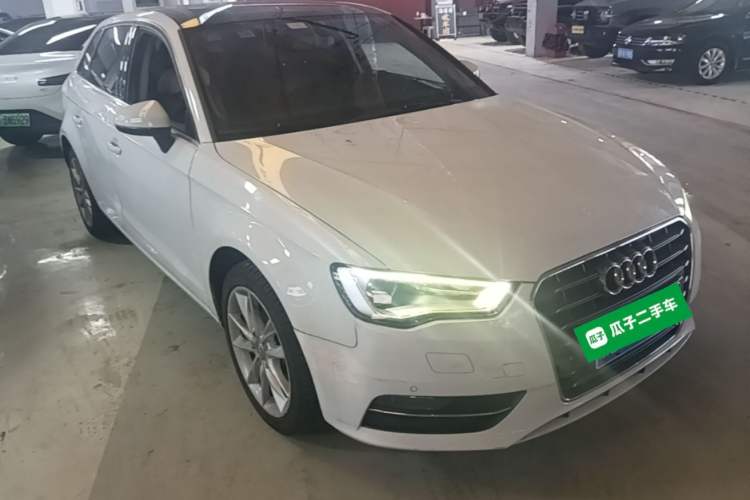 Used Audi A3 2015 Sportback 35 TFSI Millionth Anniversary Comfort Model Front Right 45 Deg