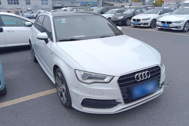 Used Audi A3 2015 Sportback 45 TFSI S line sports model Front Right 45 Deg