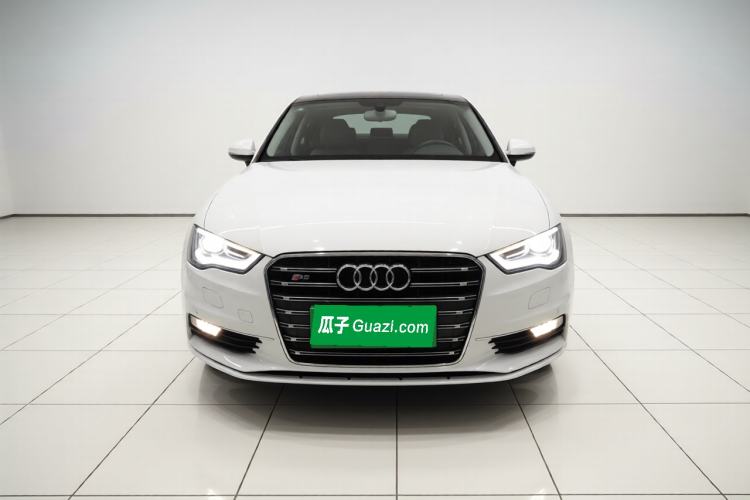 Used Audi A3 2015 Limousine 40 TFSI Automatic Luxury Model Front