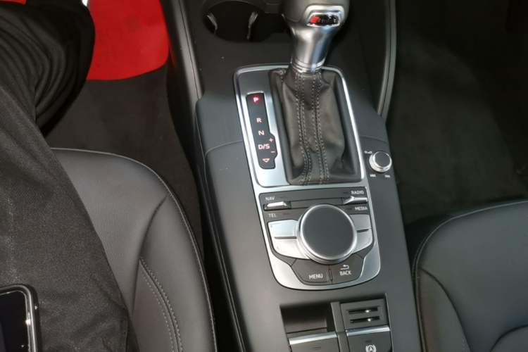 Used Audi A3 2015 Limousine 45 TFSI S line Luxury Model Gear Lever