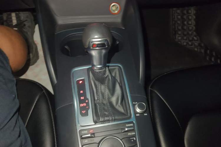 Used Audi A3 2015 Limousine 35 TFSI Millionth Anniversary Intelligent Leading Model Gear Lever