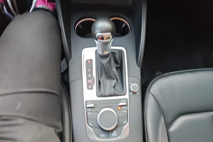 Used Audi A3 2015 Sportback 35 TFSI Millionth Anniversary Comfort Model Gear Lever