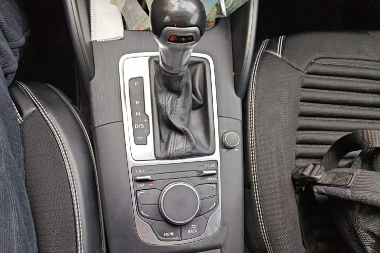 Used Audi A3 2015 Sportback 35 TFSI Millionth Anniversary Intelligent Leading Model Gear Lever