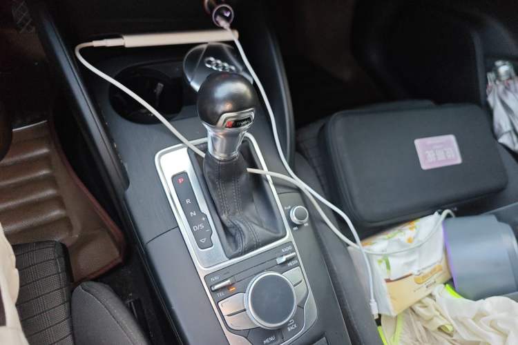 Used Audi A3 2015 Sportback 45 TFSI S line sports model Gear Lever
