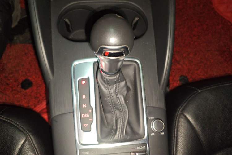 Used Audi A3 2015 Limousine 35 TFSI Millionth Anniversary Intelligent Leading Model Gear Lever