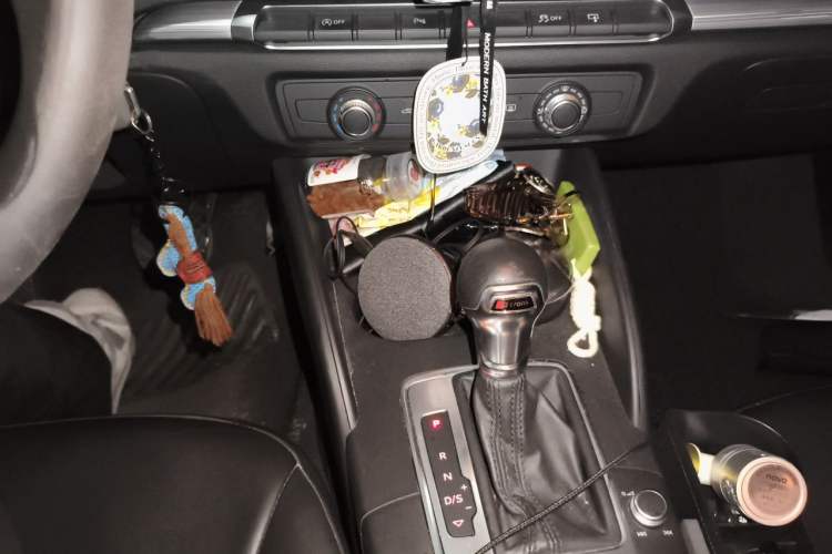 Used Audi A3 2015 Limousine 35 TFSI Millionth Anniversary Intelligent Leading Model Gear Lever