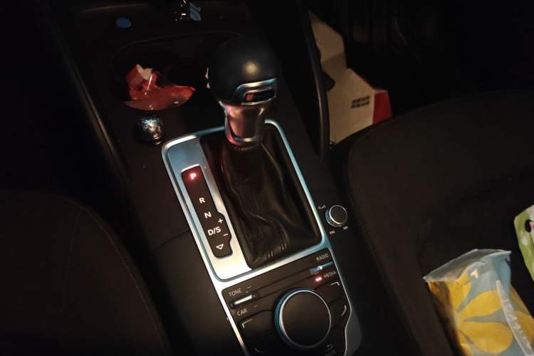 Used Audi A3 2015 Sportback 35 TFSI Millionth Anniversary Intelligent Leading Model Gear Lever