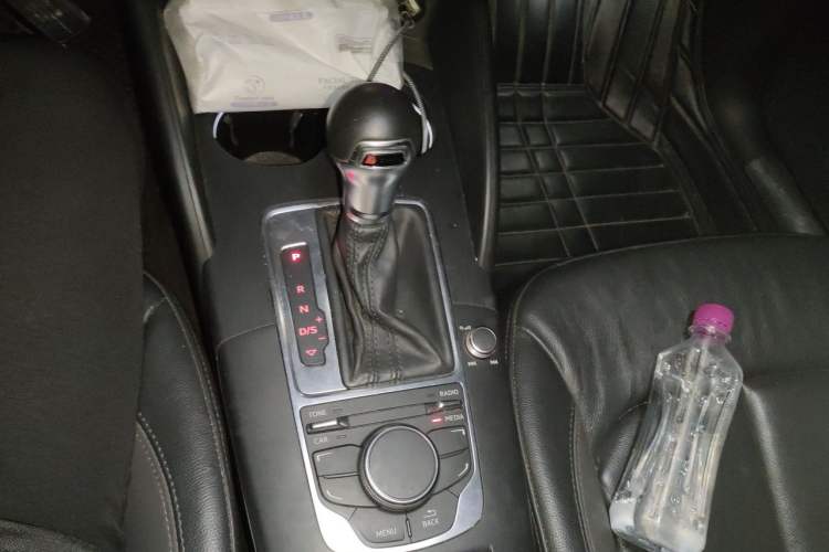 Used Audi A3 2015 Sportback 35 TFSI Millionth Anniversary Comfort Model Gear Lever