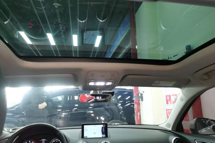 Used Audi A3 2015 Sportback 35 TFSI Millionth Anniversary Comfort Model Headliner