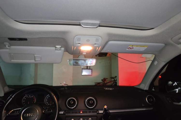 Used Audi A3 2015 Limousine 35 TFSI Millionth Anniversary Intelligent Leading Model Headliner