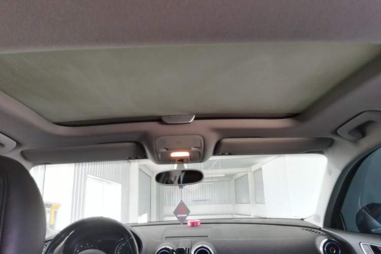 Used Audi A3 2015 Limousine 45 TFSI S line Luxury Model Headliner