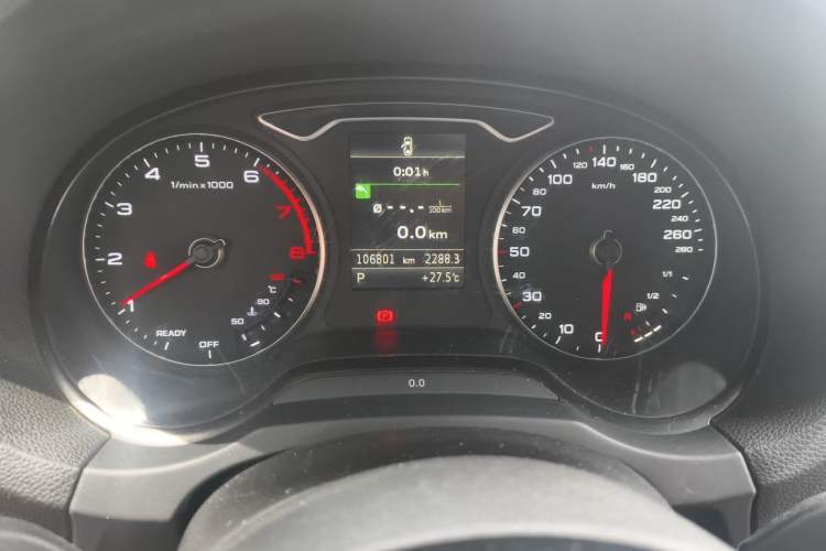 Used Audi A3 2015 Limousine 40 TFSI Automatic Comfort Model Instrument Cluster