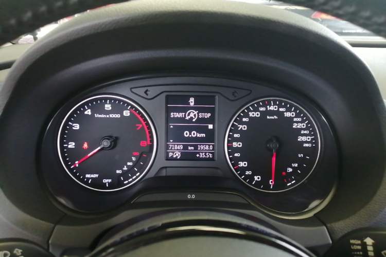Used Audi A3 2015 Limousine 35 TFSI Millionth Anniversary Comfort Model Instrument Cluster