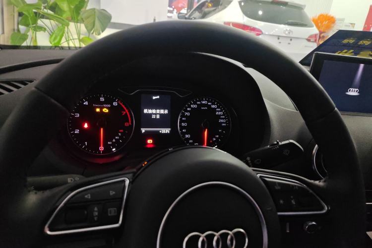 Used Audi A3 2015 Limousine 40 TFSI Automatic Comfort Model Instrument Cluster