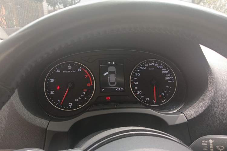 Used Audi A3 2015 Limousine 35 TFSI Millionth Anniversary Comfort Model Instrument Cluster