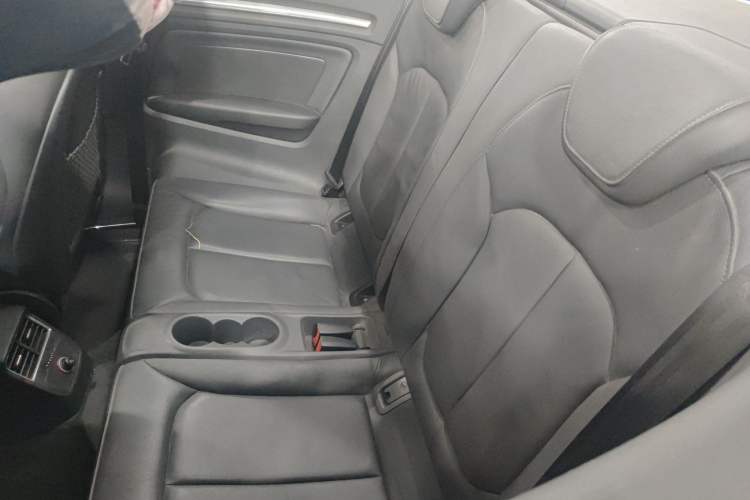 Used Audi A3 2015 Cabriolet 40 TFSI Interior 1