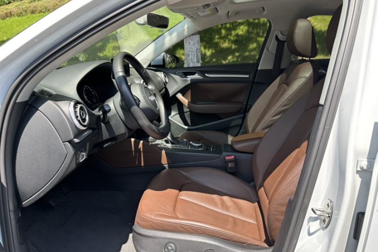 Used Audi A3 2015 Limousine 35 TFSI Millionth Anniversary Comfort Model Interior 1